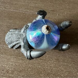 Rare Perth Pewter 1989 Dragon Claw with Glass Oil Lamp